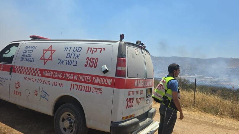 פיגוע דקירה ביו"ש: יהודי כבן 50 נפצע קשה, 2 המחבלים חוסלו