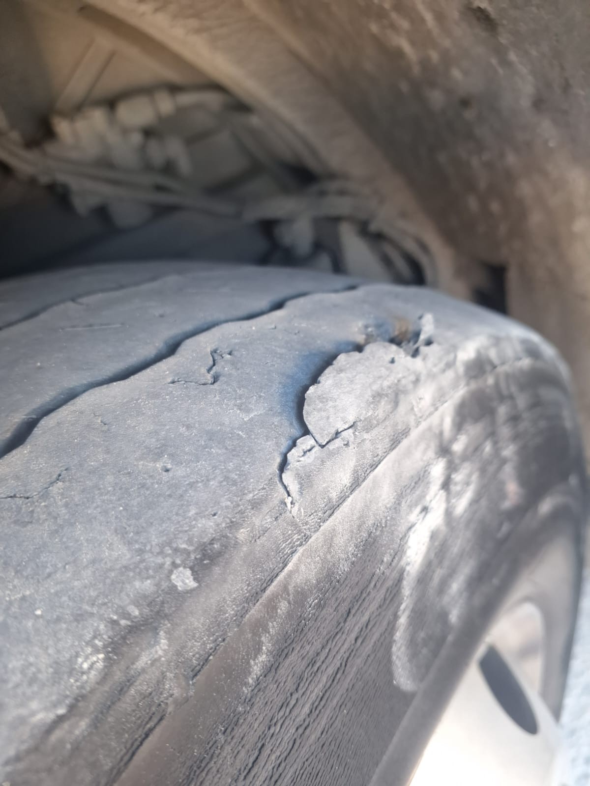 New Israeli Road Danger: Unsafe Buses Pulled from Service