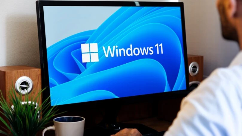 המחשב שלכם נדלק מעצמו? הפיצ'ר המובנה ב-Windows שכדאי לכבות