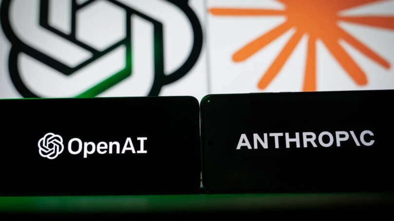 אנתרופיק ו-OpenAI מאשימות: כך סין גונבת את המודלים שלנו