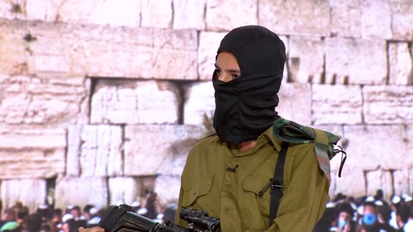 "לא חוזר לחו"ל": המפגש המרגש של הלוחם מנצח יהודה עם אימו