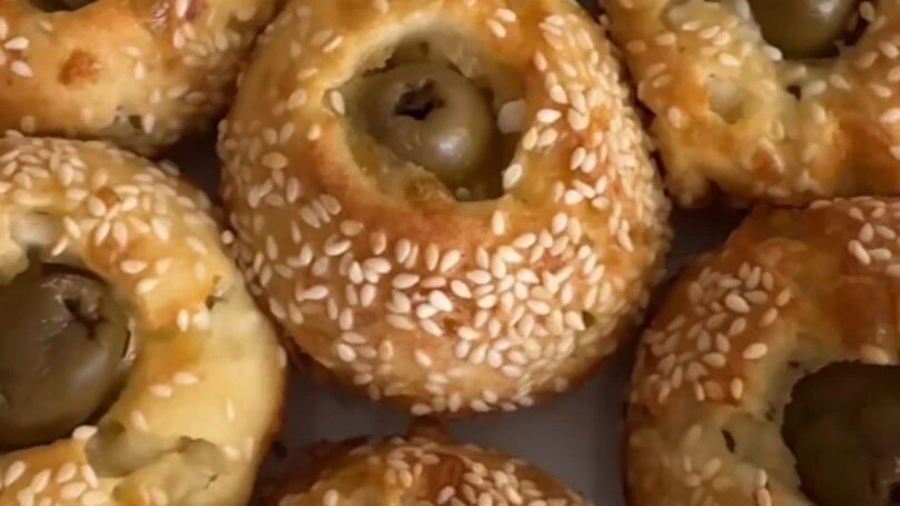 מתכון למאפינס גבינה עשירים בחלבון שאתם חייבים לנסות