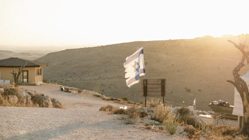 "גאה בהם": בנו של פאנליסט הפטריוטים עלה לחווה בצפון השומרון