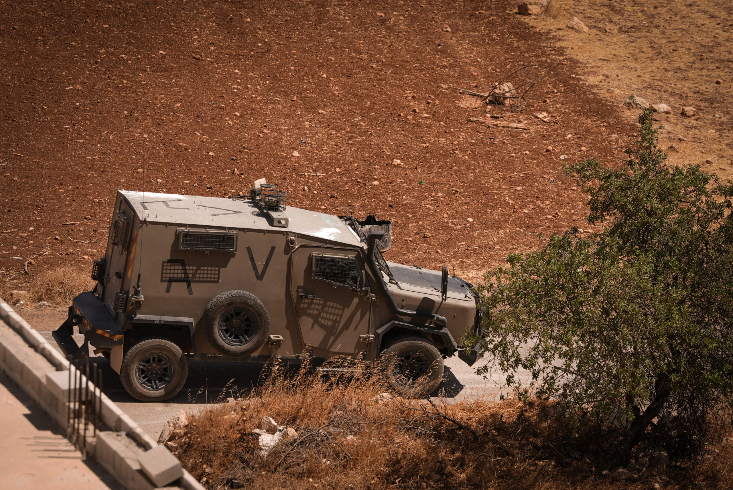Judea and Samaria: Arab Harvest Barred on State Land