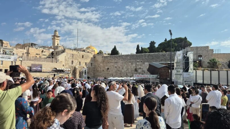 ברכת כהנים בכותל הבוקר | צילום: עתי שלו