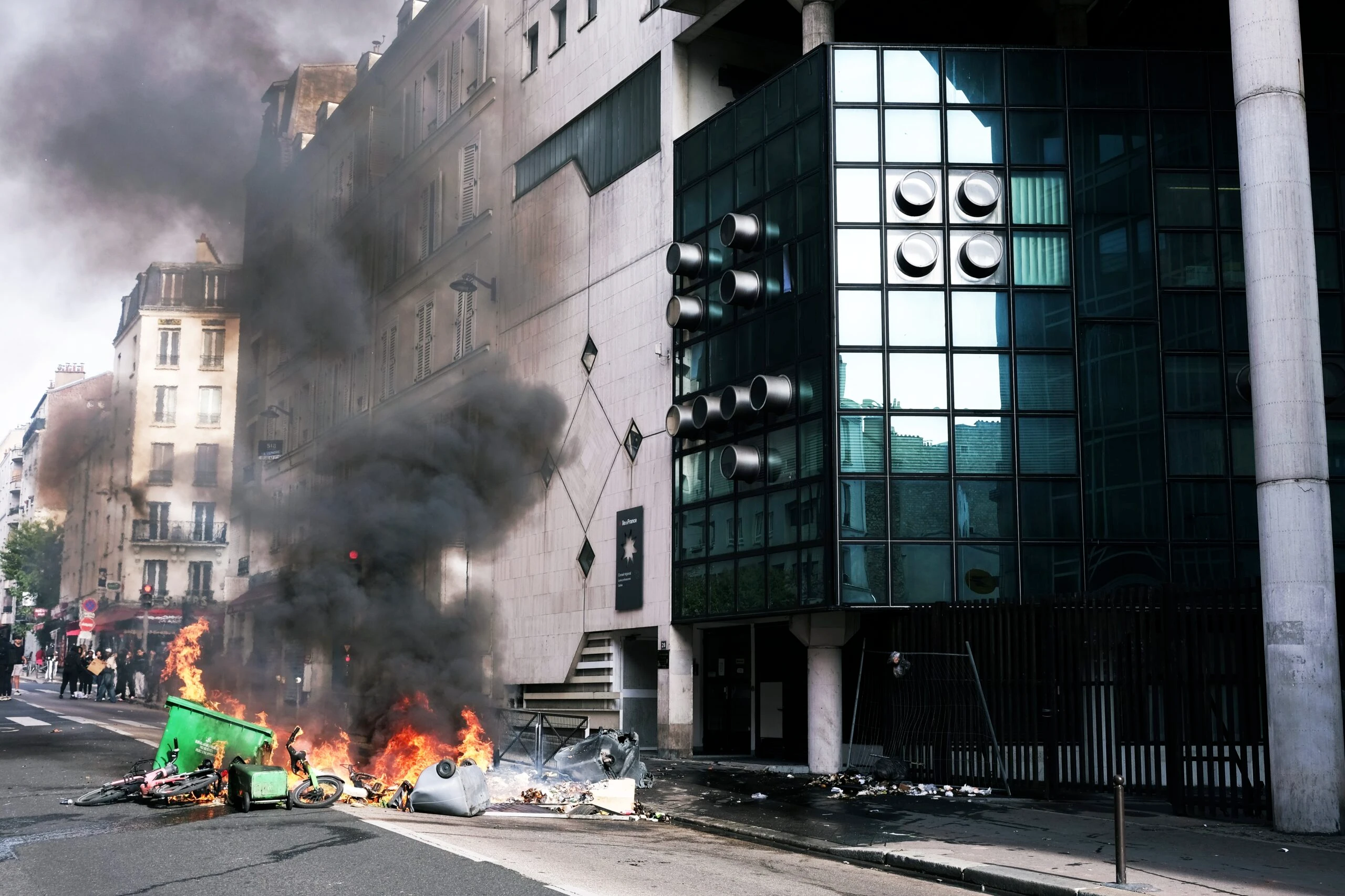 Macron Rejects Interior Minister Resignation Amid Riots