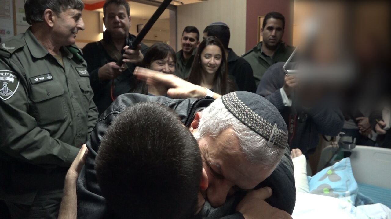 האב משה והלוחמים, צילום: דוברות המשטרה