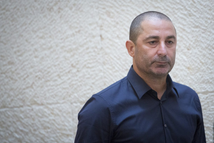 ג'קי בן זקן בבית המשפט. צילום: יונתן זינדל, פלאש 90