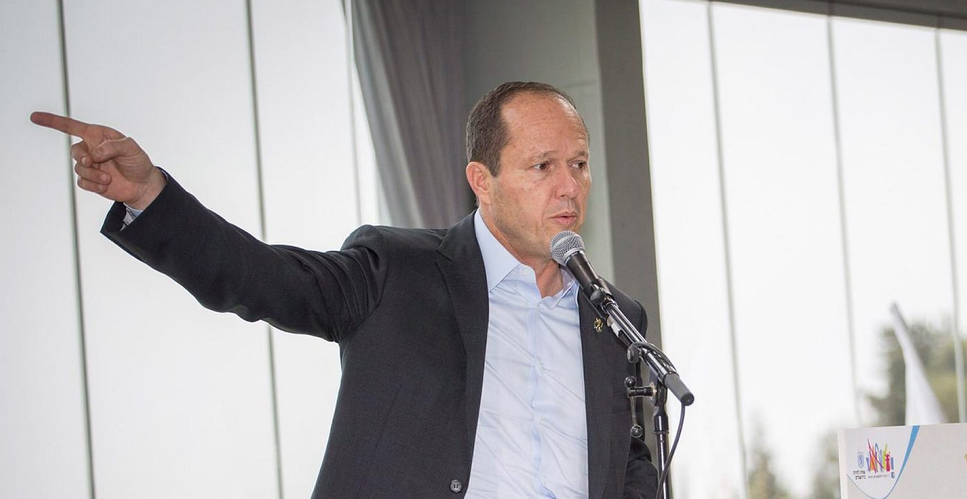 "לא נסכים יותר שתושבי ירושלים יממנו את הסכום הזה". ראש עיריית ירושלים ניר ברקת. צילום: יונתן סינדל/פלאש90