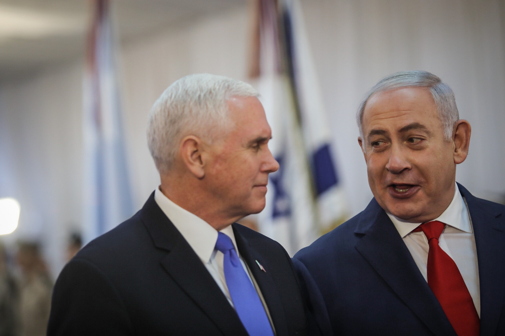 ראש הממשלה נתניהו וסגן הנשיא פנס בקבלת הפנים במשרד ראש הממשלה. צילום: הדס פרוש, פלאש 90