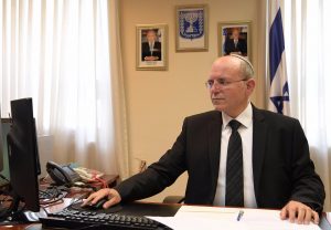 Nissim Dana portrait.jpg