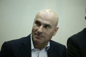חיילת בים המלח באוקטובר. צילום: פלאש 90 