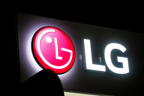 LG Cineberg / Shutterstock.com