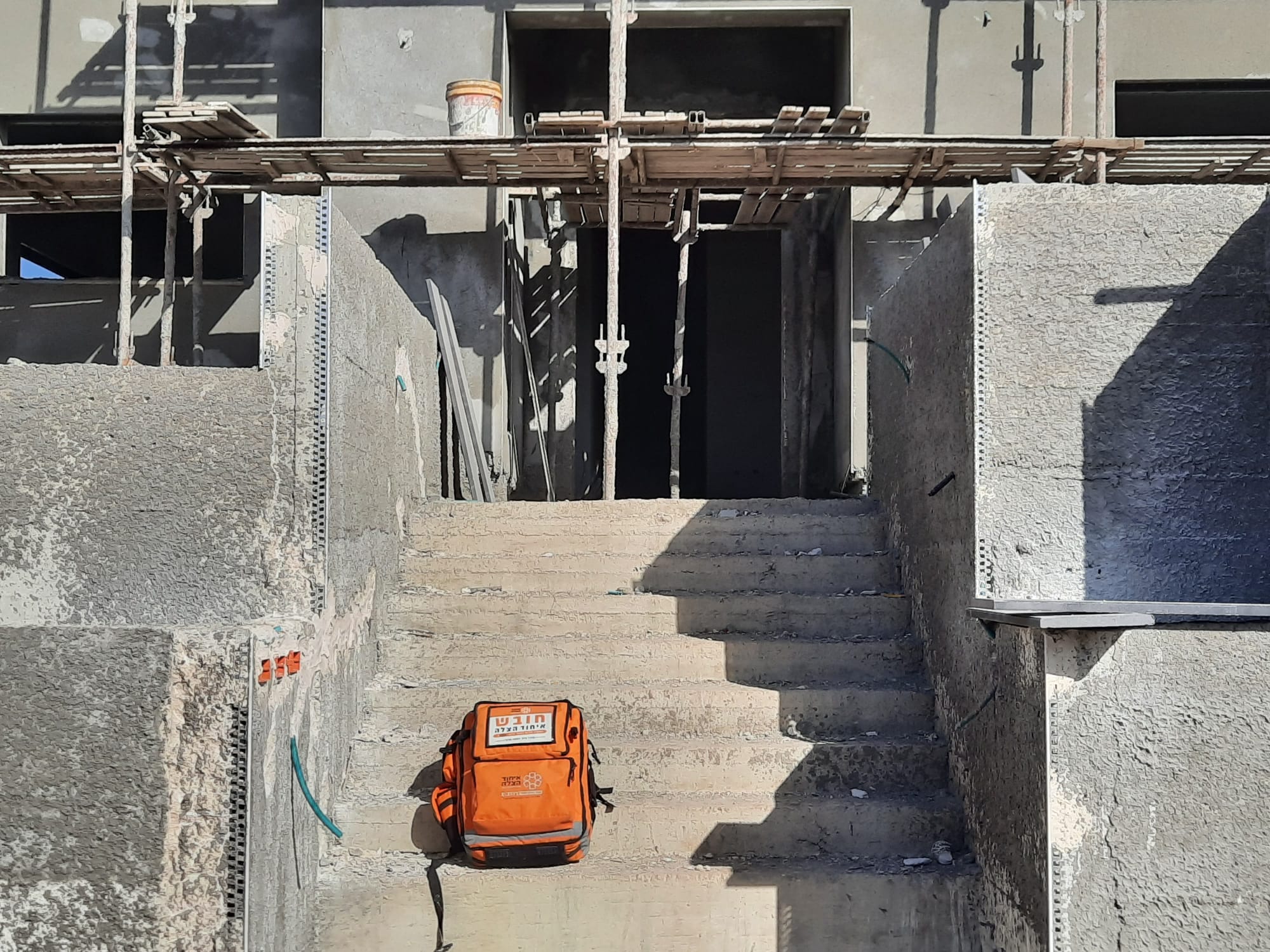 צעיר כבן 19 נפל מגובה רב במושב דלתון, מצבו בינוני - ערוץ 14 | C14