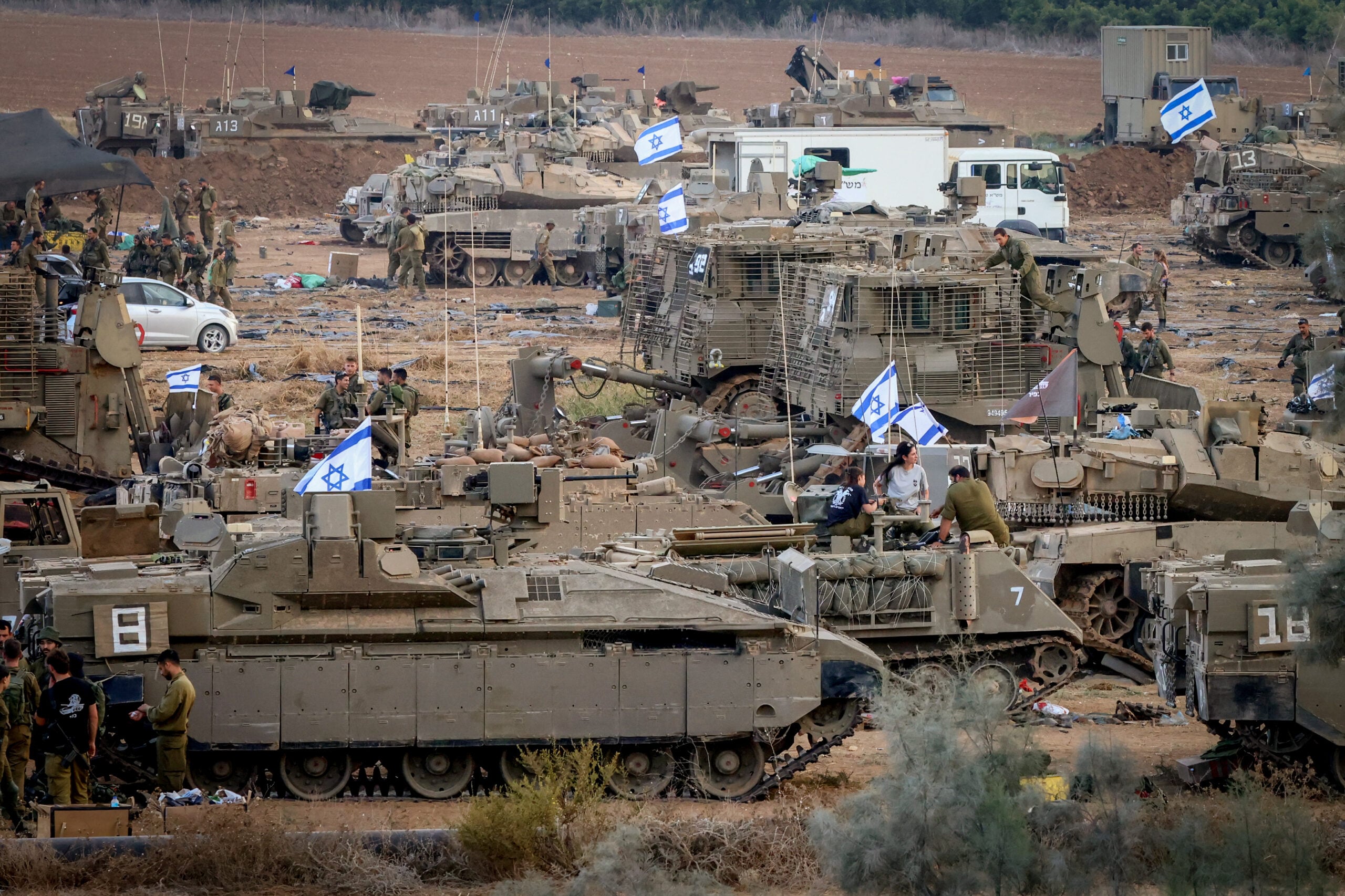 כוחות צה"ל בגבול עזה לקראת הכניסה הקרקעית |