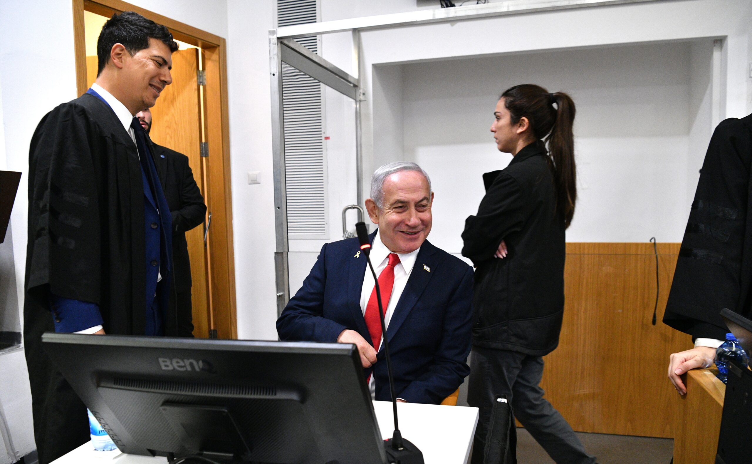 ראש הממשלה בנימין נתניהו בבית המשפט המחוזי בתל אביב |