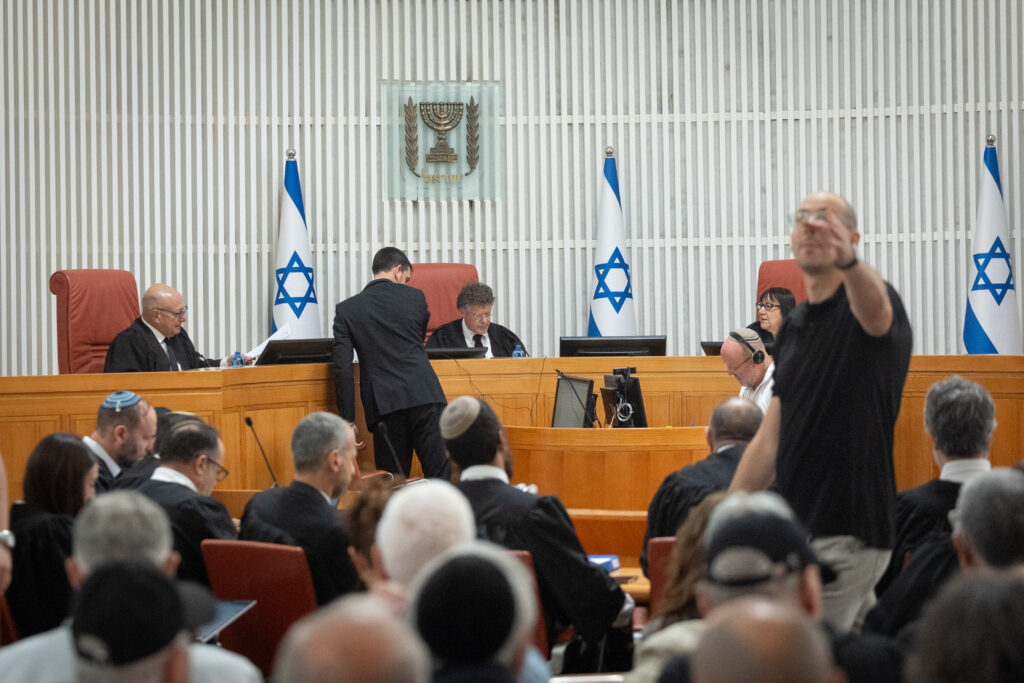 בג"ץ זיני |