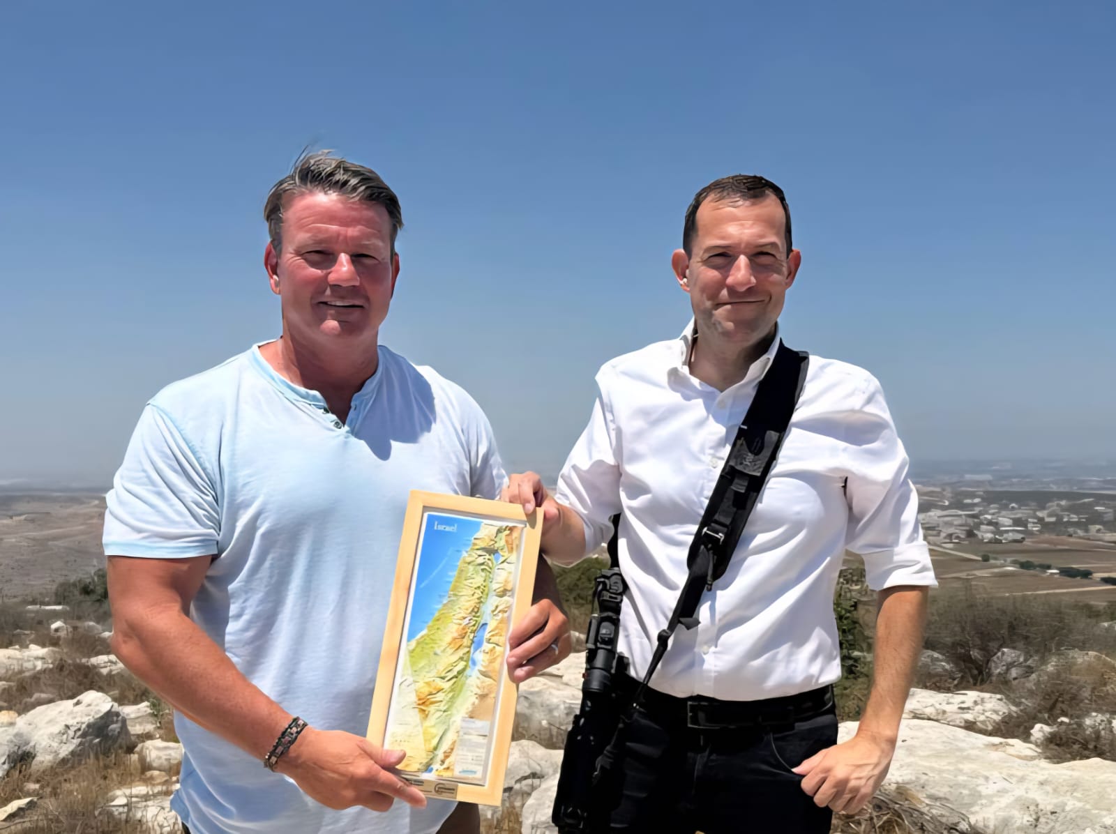 אד היינר וראש המועצה האזורית שומרון יוסי דגן