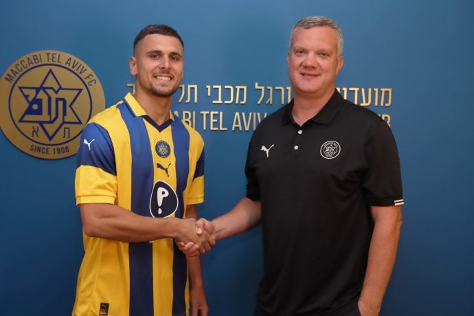כריסטיאן בליץ' ומנכ"ל מכבי תל אביב בן מנספורד
