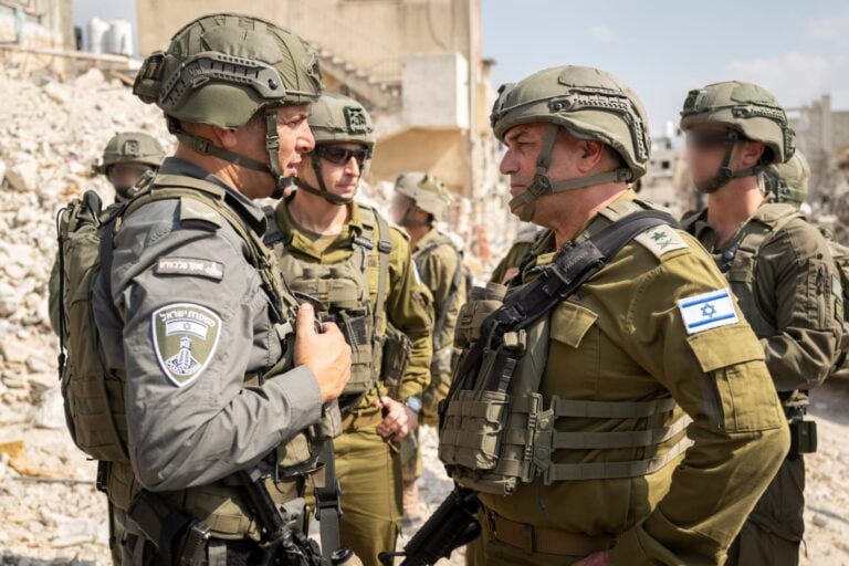 בלבול בצמרת: מי מנהל את ישראל - הדרג המדיני או הרמטכ