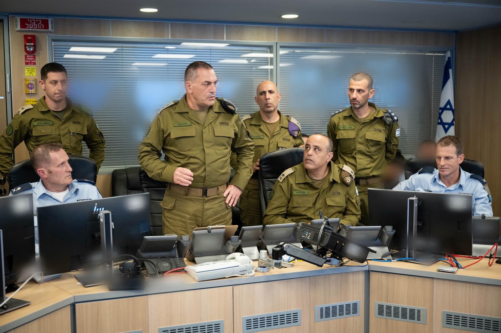 הרמטכ"ל בבור חיל האוויר בזמן התקיפה בדוחא, קטאר | צילום: דובר צה"ל