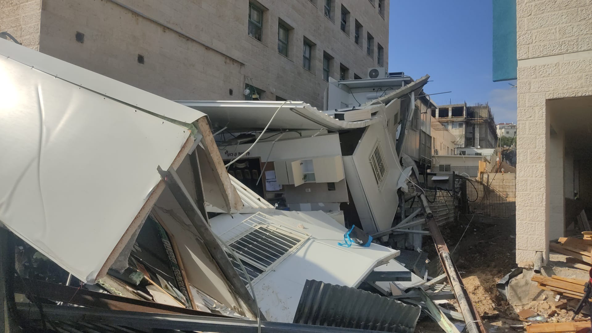 קריסת מבנה בגן ילדים בבית שמש: ארבע ילדות נפצעו