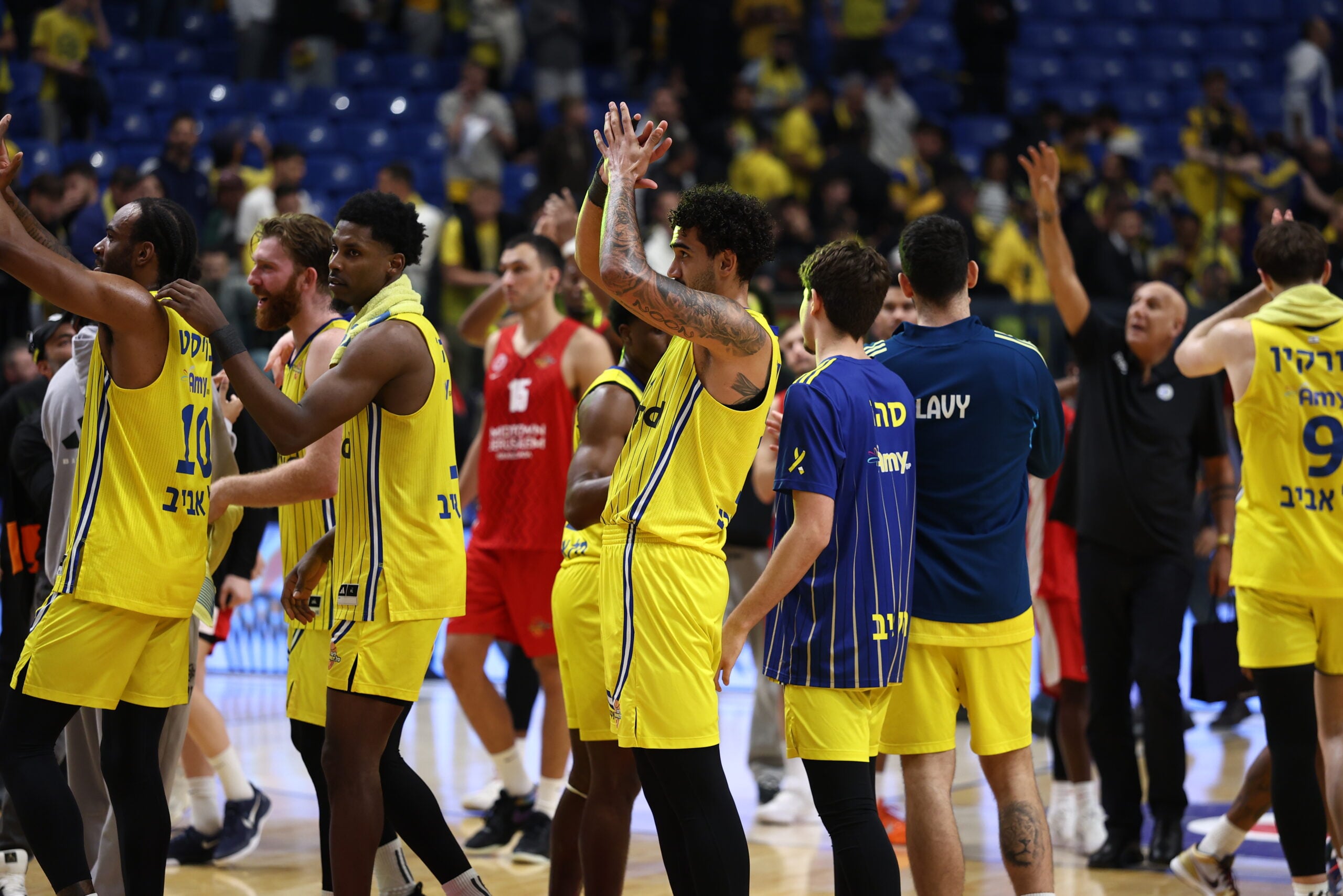 The Israeli Basketball Premier League match between Hapoel Jerusalem and Maccabi Tel Aviv at the Yad Eliyahu Arena in Tel Aviv on January 11, 2026. Photo by Danny Maron/Flash90 *** Local Caption *** ליגה
הפועל ירושלים
מכבי תל אביב
משחק
משחקים
תל אביב