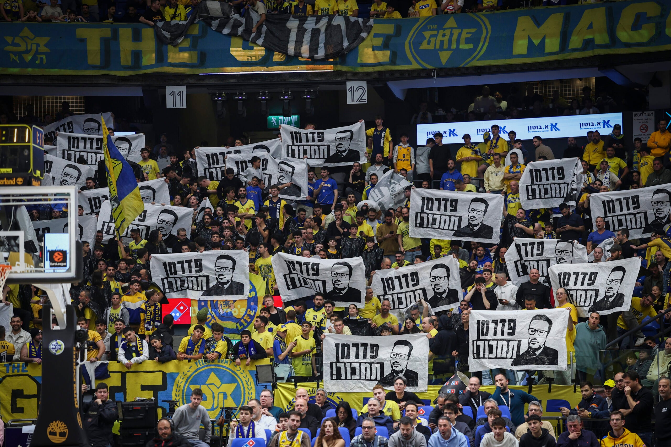 The EuroLeague basketball match between Žalgiris Kaunas and Maccabi Tel Aviv at Menora Mivtachim Arena in Tel Aviv, January 15, 2026. Photo by Danny Maron/Flash90 *** Local Caption *** אולם מנורה מבטחים כדורסל יורוליג ז׳לגיריס קובנה ישראל מכבי תל אביב ספורט תל אביב ליטא