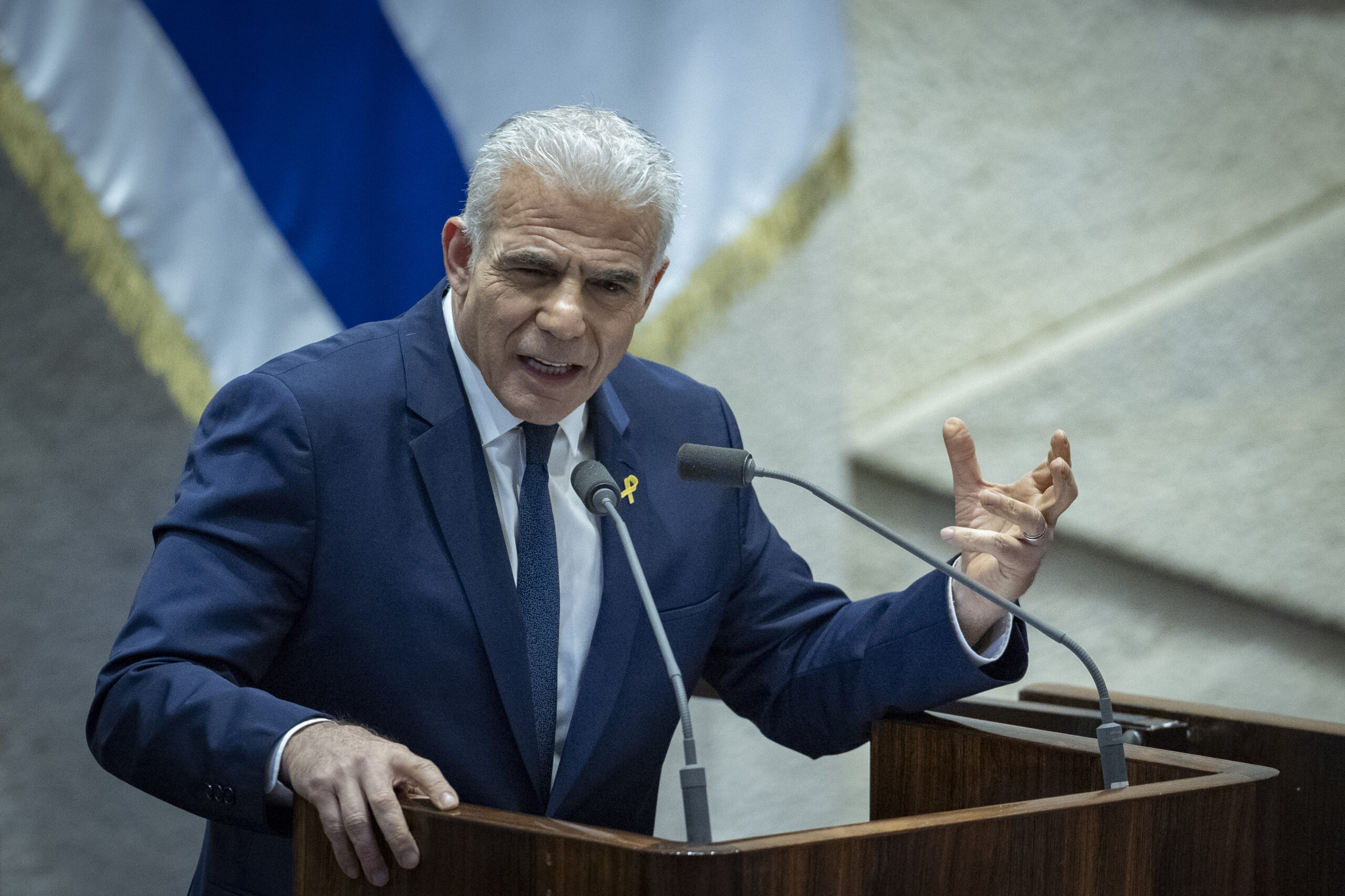 יאיר לפיד במליאת הכנסת