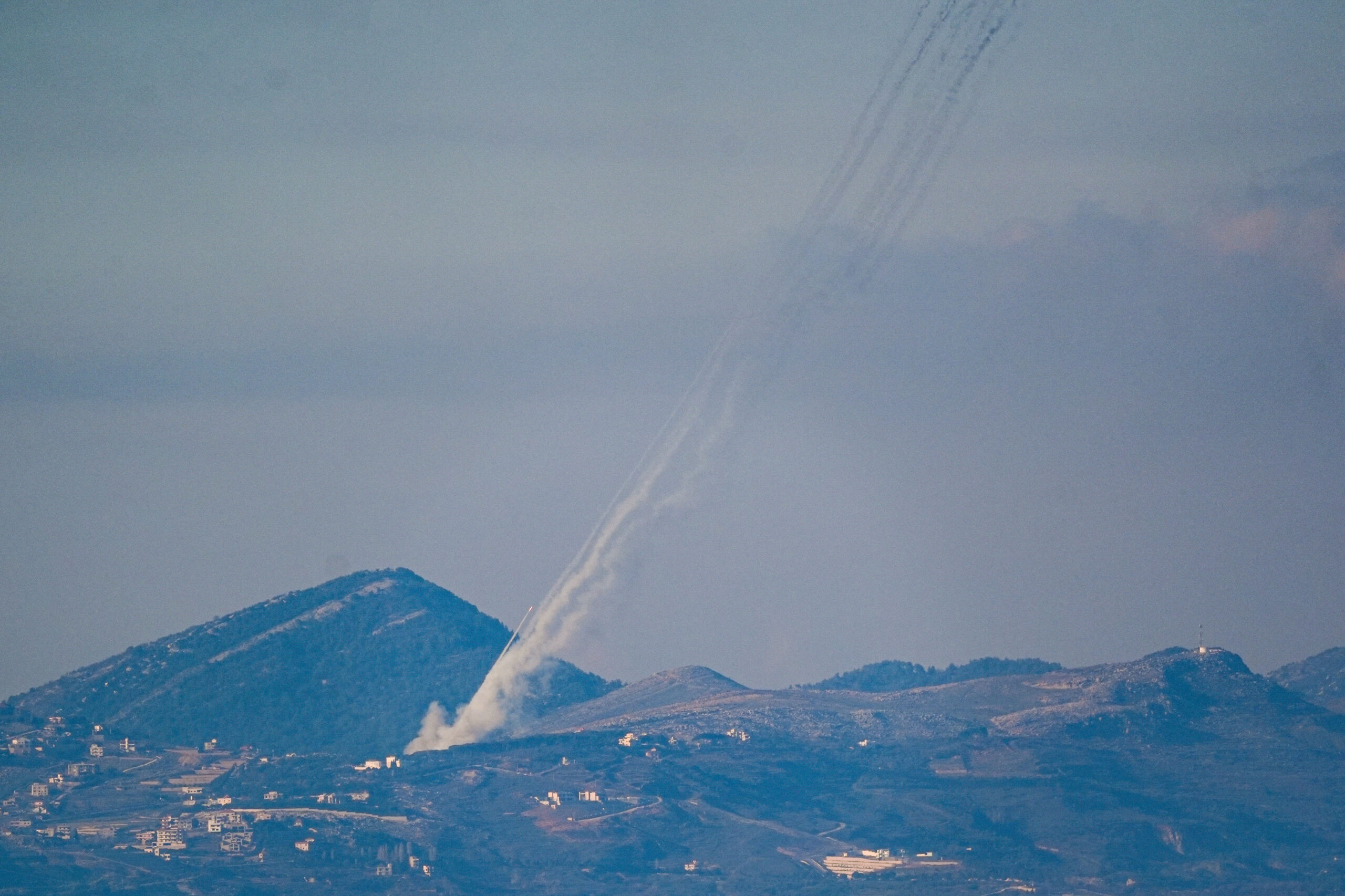 שיגור רקטה מדרום לבנון לעבר רמת הגולן על רקע חילופי נשק חוצי גבולות מתמשכים לאורך הגבול בין ישראל ללבנון.
