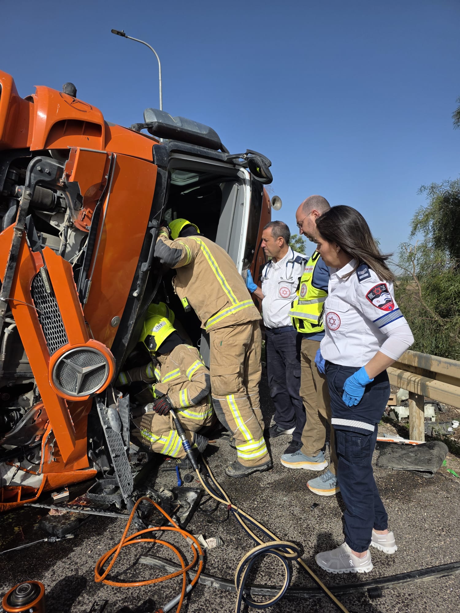 בזמן האזעקות: נהג משאית נפצע קשה בתאונה סמוך למחלף לטרון