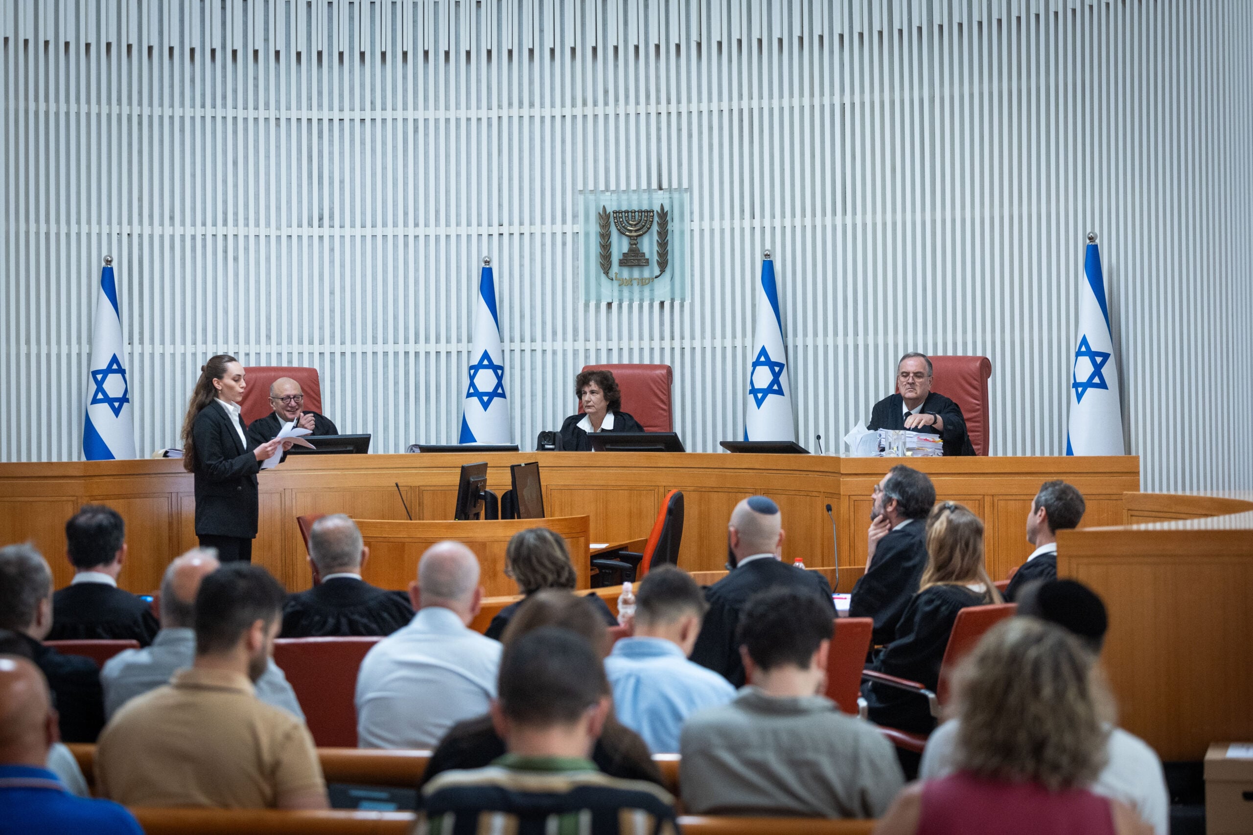 דיו בבג"ץ על סגירת גלי צה"ל, גל"צ, גלצ צילום: יונתן זינדל, פלאש 90